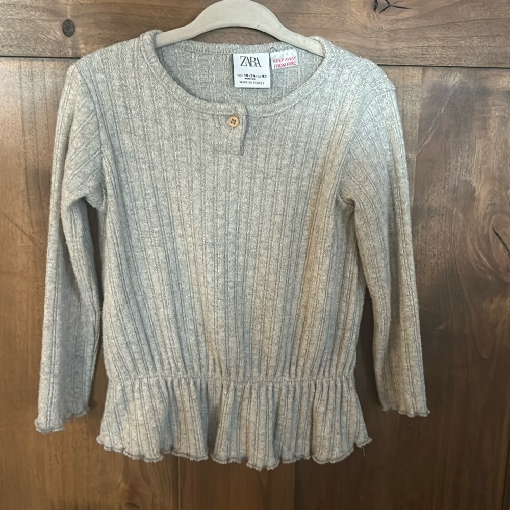 Zara 18-24 month gray top